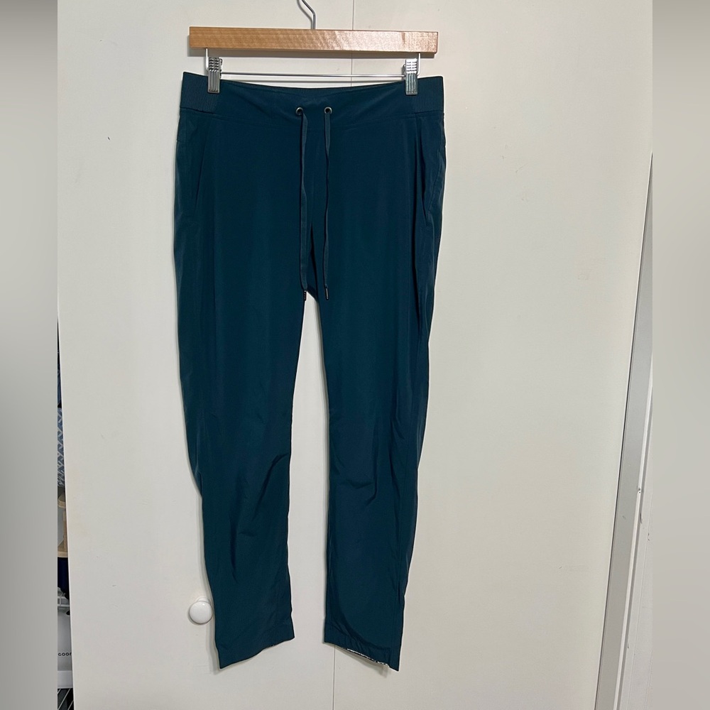 Athleta Dark Teal Women’s Lightweight Jogger Pants